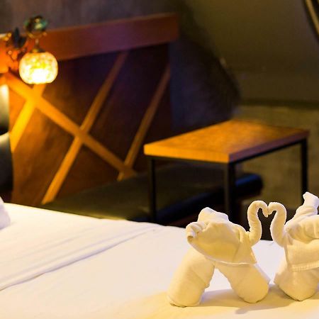 B2 Bangkok - Srinakarin Hotel Екстериор снимка