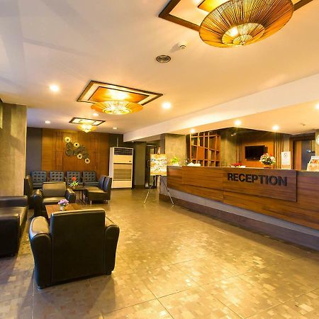 B2 Bangkok - Srinakarin Hotel Екстериор снимка
