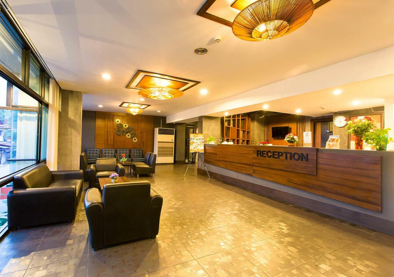 B2 Bangkok - Srinakarin Hotel Екстериор снимка